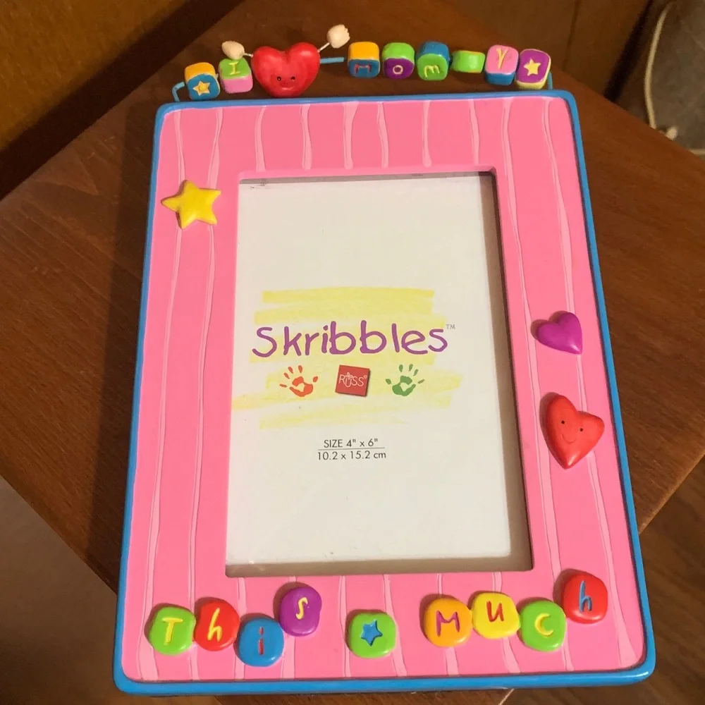 Russ - Vibrate Pink and other rainbow colors,Picture Frame, “I Love Mommy this …